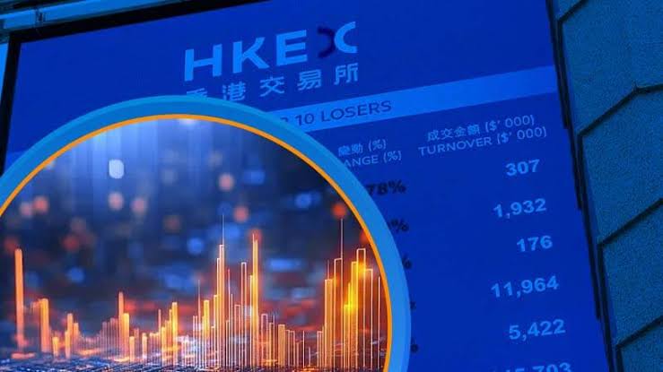 涨跌反复切换！黄金承压回落，市场静待关键